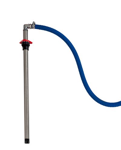 Ruostumatonta terästä olevat putki letkulla ja astiamutterilla pituus 940mm